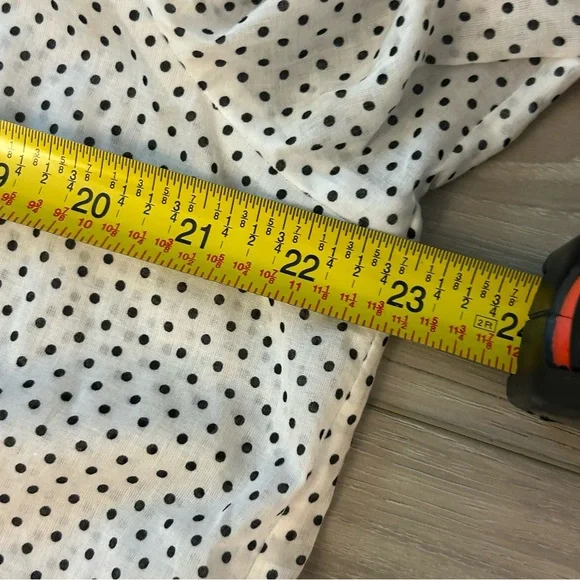 Chicos Shirt Bundle Of 5 NWT Mixed Styles Button Up  Size 2 Retail Value $435 - Picture 8 of 15